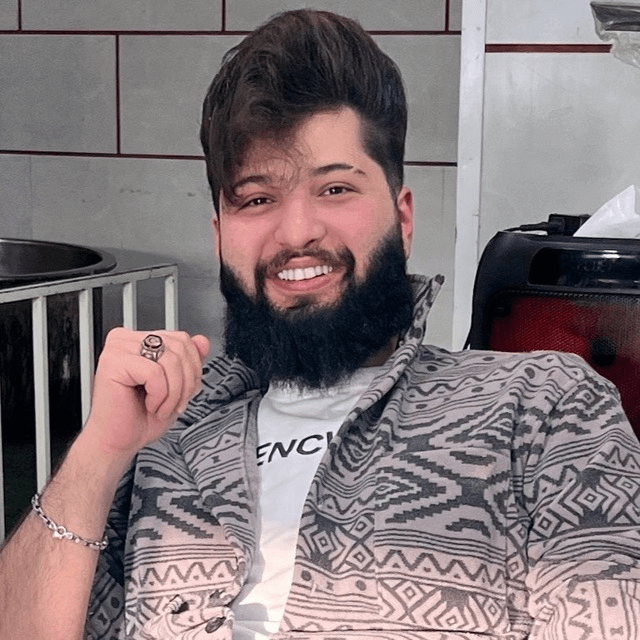 هادی علیزاده