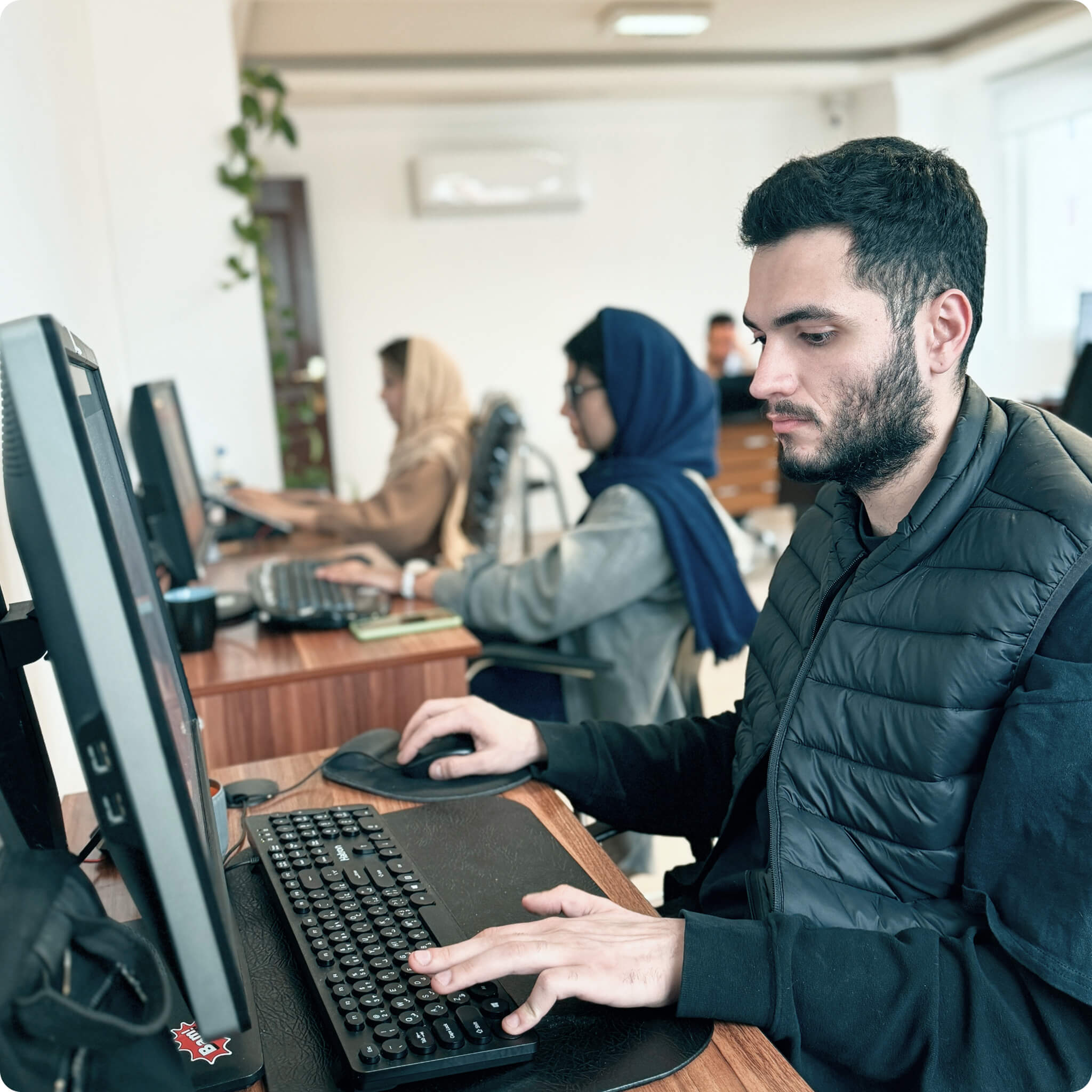 سئو در تیم ریکان تک
